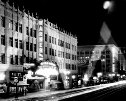 Warner Bros. Theatre 1928 #1